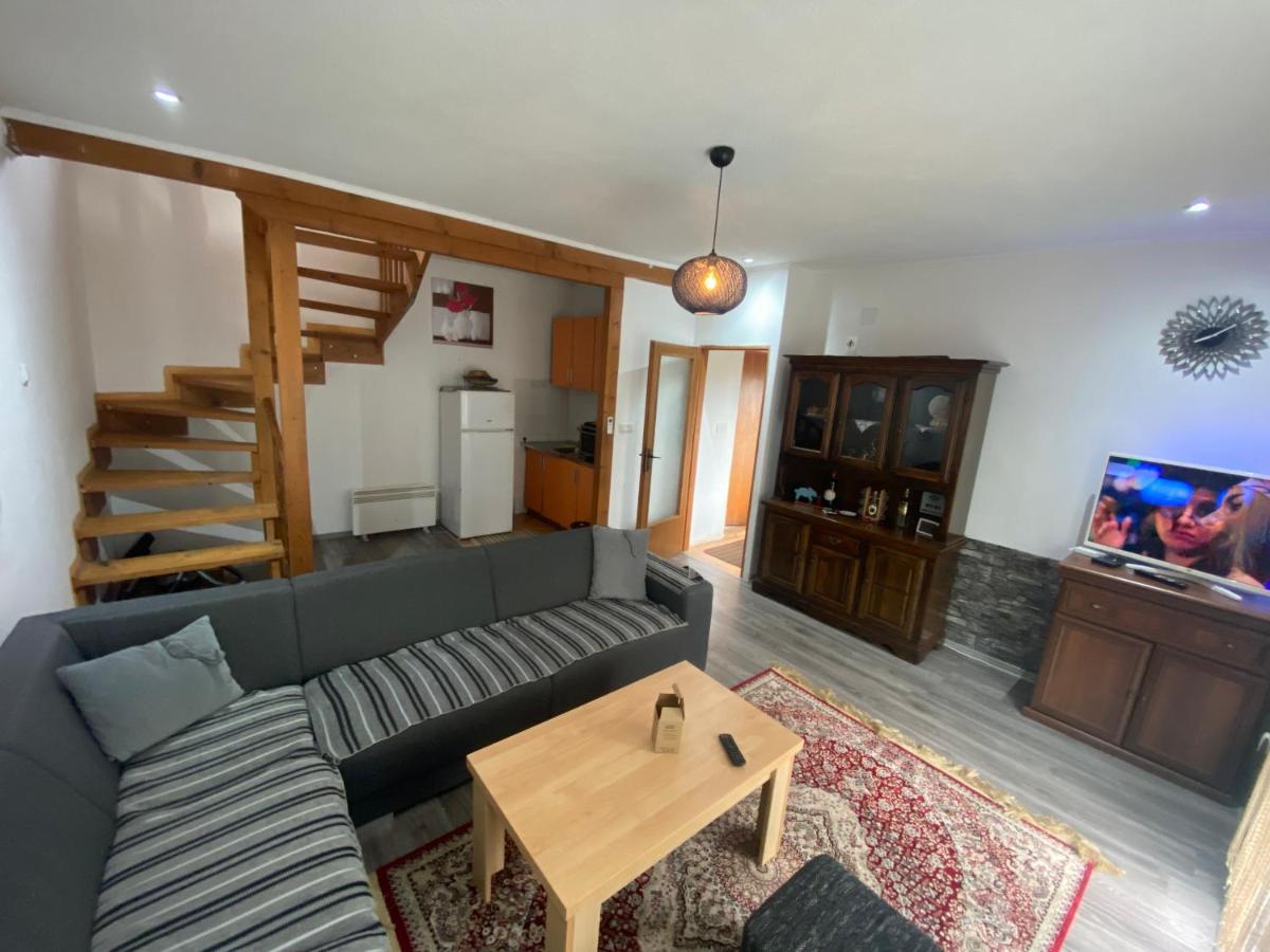Asja Guest House Lukavac 외부 사진